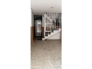 Foto 2 de CASA RENTABLE SUBA VILLA MARIA 3 PISOS
