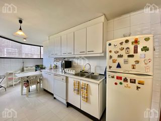 Foto 18 de DEPARTAMENTO DE VENTA EN LA PORTUGAL QUITO