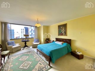 Foto 10 de DEPARTAMENTO DE VENTA EN LA PORTUGAL QUITO