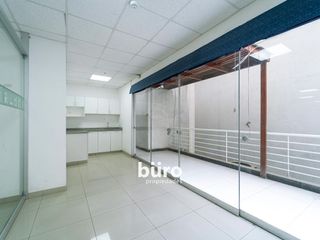 Foto 17 de LOCAL COMERCIAL EN VENTA DE 800M2 FRENTE A LA EMBAJADA DE USA
