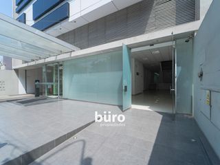 Foto 1 de LOCAL COMERCIAL EN VENTA DE 800M2 FRENTE A LA EMBAJADA DE USA