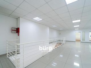 Foto 12 de LOCAL COMERCIAL EN VENTA DE 800M2 FRENTE A LA EMBAJADA DE USA