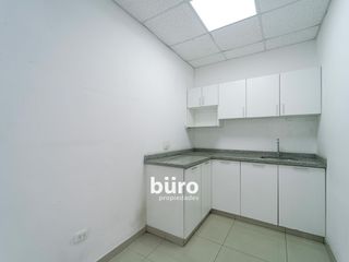 Foto 16 de LOCAL COMERCIAL EN VENTA DE 800M2 FRENTE A LA EMBAJADA DE USA