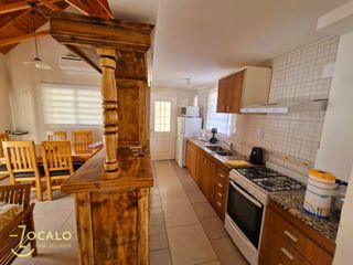 Foto 7 de Casa en alquiler de 3 dormitorios c/ cochera en Chacras de Coria