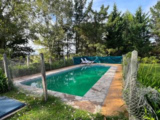Foto 42 de VENTA Casa 4 Amb con Quincho - 3 Lotes La armonia