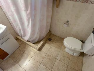 Foto 36 de VENTA Casa 4 Amb con Quincho - 3 Lotes La armonia