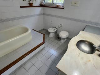 Foto 28 de VENTA Casa 4 Amb con Quincho - 3 Lotes La armonia