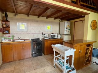 Foto 34 de VENTA Casa 4 Amb con Quincho - 3 Lotes La armonia