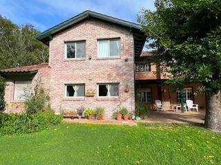 Foto 53 de VENTA Casa 4 Amb con Quincho - 3 Lotes La armonia