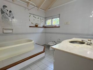 Foto 27 de VENTA Casa 4 Amb con Quincho - 3 Lotes La armonia