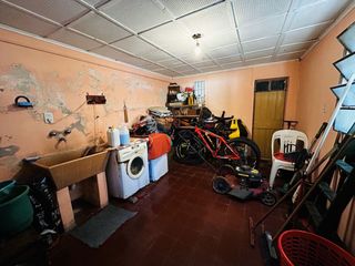 Foto 14 de VENTA - CASA 4 AMBIENTES C/PILETA Y COCHERA-LOBOS