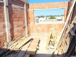 Foto 10 de Venta - Dpto 2 hab. c/ cochera - Plottier