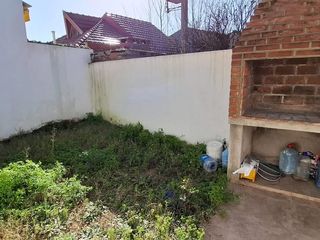 Foto 22 de VENTA COMPLEJO 4/6 DEPARTAMENTOS AGUAS VERDES
