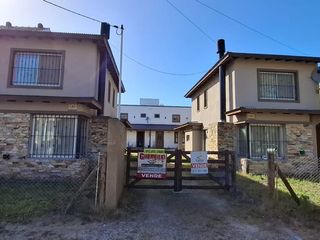 Foto 48 de VENTA COMPLEJO 4/6 DEPARTAMENTOS AGUAS VERDES