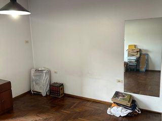 Foto 8 de SE VENDE AMPLIO DEPTO EN EL CENTRO DE CORDOBA