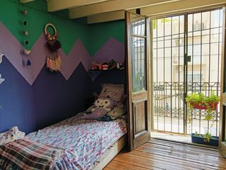 Foto 3 de VENTA PH ALMAGRO 5 AMB MAS DEP. OPORTUNIDAD!!!!