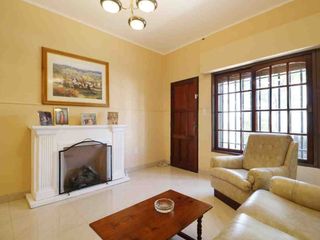 Foto 3 de VENTA PH 5 AMB GARAGE QUINCHO TERRAZA - FLORES