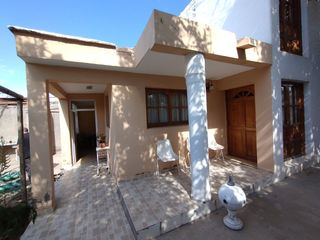 Foto 1 de Venta Casa 3 dormitorios en Rivadavia Mendoza