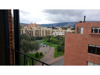 Foto 1 de VENDO APARTAMENTO ESQUINERO COLINA CAMPESTRE - OPORTUNIDAD