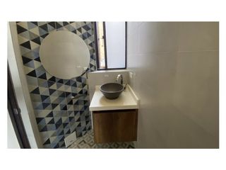 Foto 10 de VENDO HERMOSA CASA ESQUINERA REMODELADA EN BELMIRA