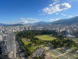 Foto 4 de Venta Departamento IQON piso alto La Carolina