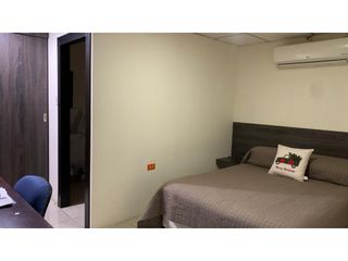 Foto 6 de VENDO CASA EN URDESA (AV 2DA) KATGAR