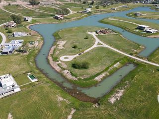 Foto 2 de LOTE EN VENTA A LA LAGUNA ISLA, LA ALAMEDA CANNING