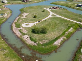 Foto 1 de LOTE EN VENTA A LA LAGUNA ISLA, LA ALAMEDA CANNING