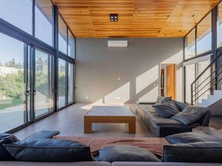 Foto 6 de ALQUILER Casa en La Comarca VISTA AL LAGO