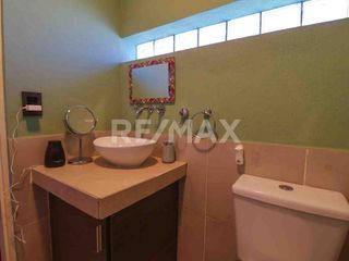 Foto 4 de VENTA CASA 2 DORMITORIOS CON PISCINA, NEUQUÉN