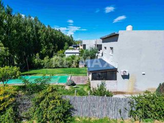 Foto 35 de VENTA CASA 2 DORMITORIOS CON PISCINA, NEUQUÉN