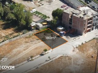 Foto 2 de Terreno en Venta en Cercado – Urb. La Herrería