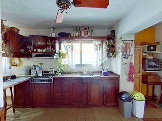 Foto 8 de Casa más Departamento  - Lote 10 x 60 - La Plata