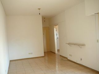Foto 4 de Departamento - Almagro Sur