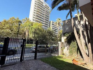 Foto 7 de Alquiler casa 8 ambientes ubicación privilegiada Centro