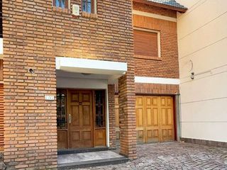 Foto 4 de Alquiler casa 8 ambientes ubicación privilegiada Centro