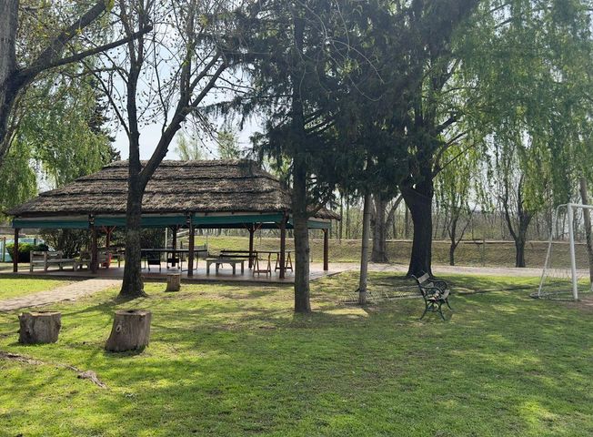 place photo 47