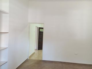 Foto 15 de ALQUILER COMERCIAL A 50mts Monumento Bicentenario - Av. Mate de Luna 1650