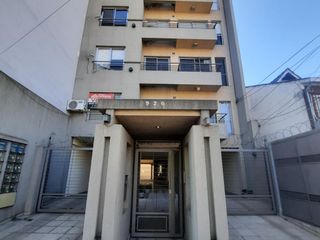 Foto 2 de Departamento - Moron