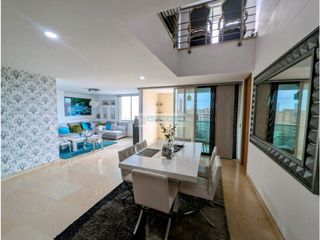 Foto 3 de En venta Penthouse en Riomar, vista al río