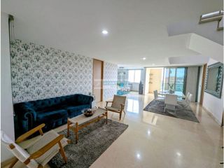 Foto 2 de En venta Penthouse en Riomar, vista al río
