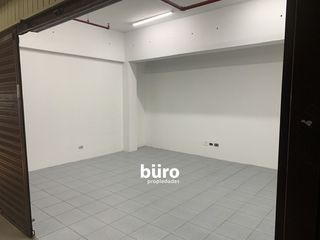 Foto 4 de LOCAL COMERCIAL EN VENTA DE 23 M2 EN C.C. COMPUPALACE MIRAFLORES