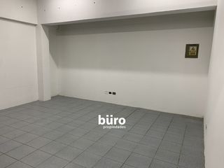 Foto 2 de LOCAL COMERCIAL EN VENTA DE 23 M2 EN C.C. COMPUPALACE MIRAFLORES