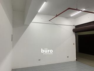 Foto 3 de LOCAL COMERCIAL EN VENTA DE 23 M2 EN C.C. COMPUPALACE MIRAFLORES
