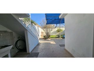 Foto 3 de CASA · EN ALQUILER · GODOY CRUZ · BARRIO PARQUE · 3 DOR ·