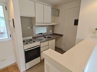 Foto 3 de Alquiler Monoambiente Núñez Balcón Parrilla Pileta