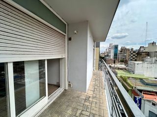 Foto 2 de VENTA DEPARTAMENTO 2 DORM BALCON CENTRO