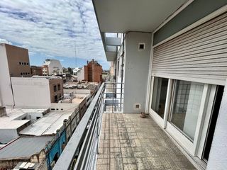 Foto 1 de VENTA DEPARTAMENTO 2 DORM BALCON CENTRO