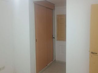 Foto 4 de VENTA DE DEPARTAMENTO FRENTE A CASA DE GOBIERNO