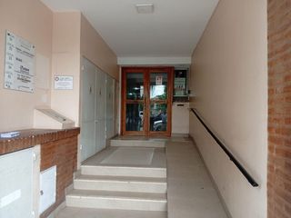 Foto 2 de VENTA DE DEPARTAMENTO FRENTE A CASA DE GOBIERNO